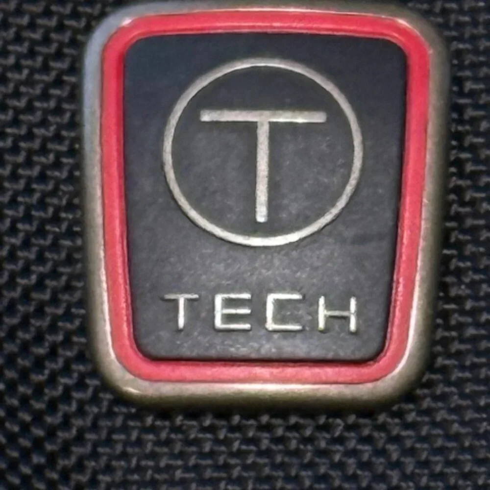 Tumi T-Tech laptop bag/briefcase.